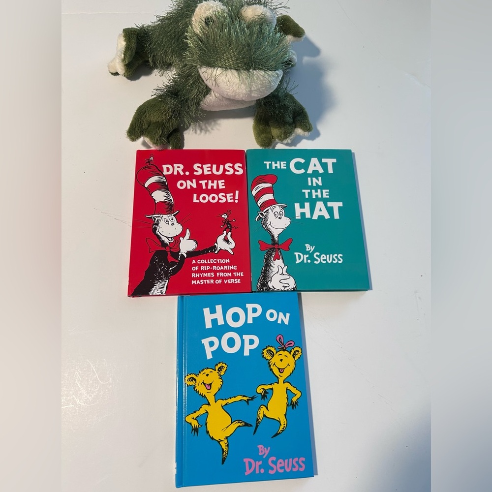 Dr. Seuss 15 Small Children's Book Set - Picture 8 of 10